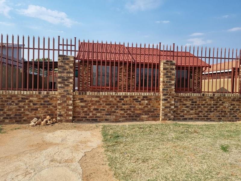 To Let 3 Bedroom Property for Rent in Mmabatho North West